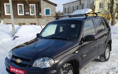 Chevrolet Niva I рестайлинг, 2017 год, 765 000 рублей, 1 фотография