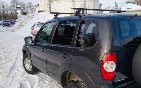 Chevrolet Niva I рестайлинг, 2017 год, 765 000 рублей, 10 фотография