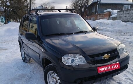 Chevrolet Niva I рестайлинг, 2017 год, 765 000 рублей, 15 фотография