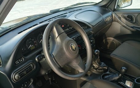 Chevrolet Niva I рестайлинг, 2017 год, 765 000 рублей, 22 фотография