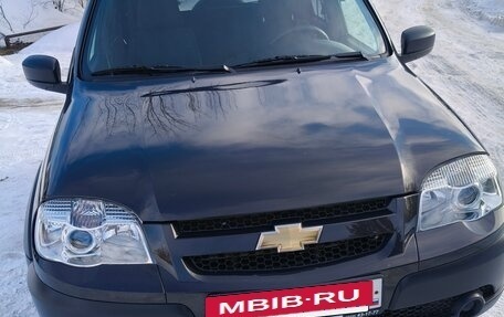 Chevrolet Niva I рестайлинг, 2017 год, 765 000 рублей, 14 фотография