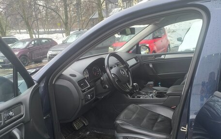 Volkswagen Touareg III, 2010 год, 1 700 000 рублей, 6 фотография