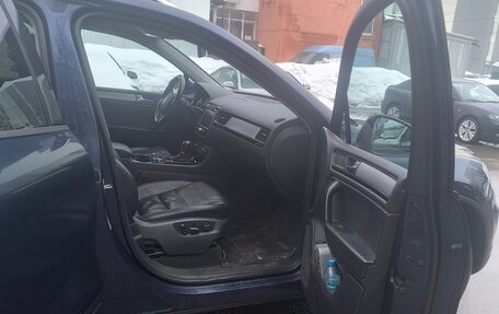 Volkswagen Touareg III, 2010 год, 1 700 000 рублей, 9 фотография