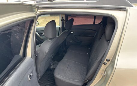 Renault Sandero II рестайлинг, 2017 год, 950 000 рублей, 9 фотография