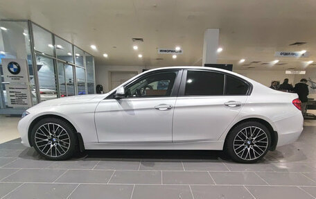 BMW 3 серия, 2017 год, 1 750 000 рублей, 10 фотография