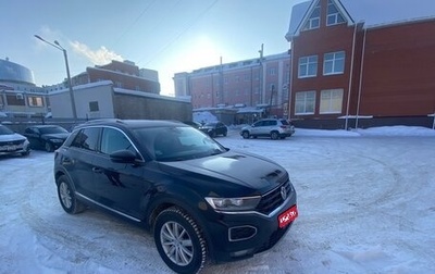 Volkswagen T-Roc I, 2019 год, 2 100 000 рублей, 1 фотография