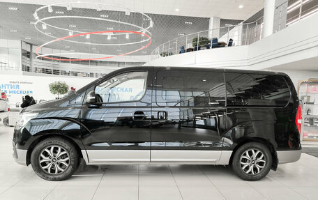 Hyundai H-1 II рестайлинг, 2019 год, 2 995 000 рублей, 8 фотография