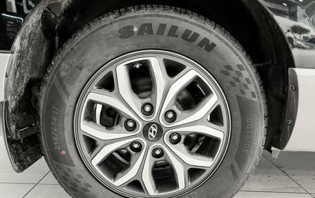 Hyundai H-1 II рестайлинг, 2019 год, 2 995 000 рублей, 18 фотография