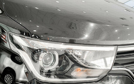 Hyundai H-1 II рестайлинг, 2019 год, 2 995 000 рублей, 17 фотография