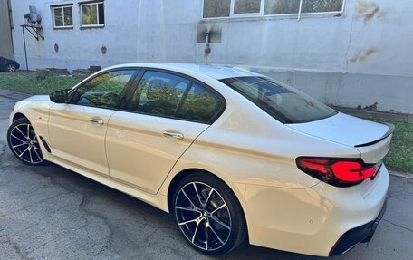 BMW 5 серия, 2017 год, 3 650 000 рублей, 8 фотография