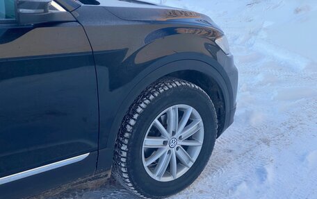 Volkswagen T-Roc I, 2019 год, 2 100 000 рублей, 3 фотография