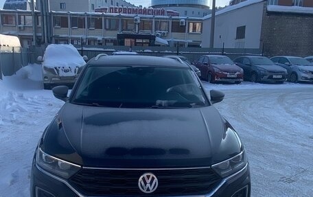 Volkswagen T-Roc I, 2019 год, 2 100 000 рублей, 7 фотография