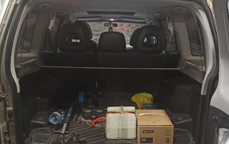 Mitsubishi Pajero III рестайлинг, 2004 год, 1 100 000 рублей, 10 фотография