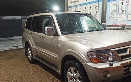 Mitsubishi Pajero III рестайлинг, 2004 год, 1 100 000 рублей, 2 фотография