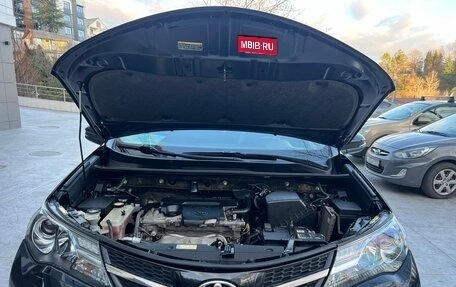 Toyota RAV4, 2013 год, 1 800 000 рублей, 26 фотография