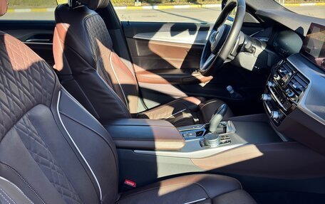 BMW 5 серия, 2018 год, 3 999 999 рублей, 14 фотография