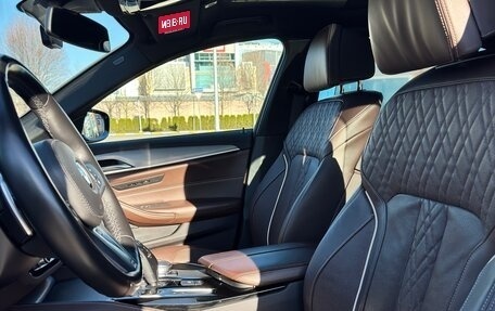 BMW 5 серия, 2018 год, 3 999 999 рублей, 11 фотография