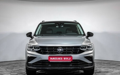 Volkswagen Tiguan II, 2021 год, 2 999 000 рублей, 2 фотография