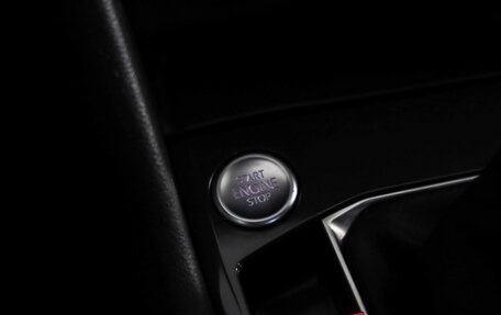 Volkswagen Tiguan II, 2021 год, 2 999 000 рублей, 18 фотография