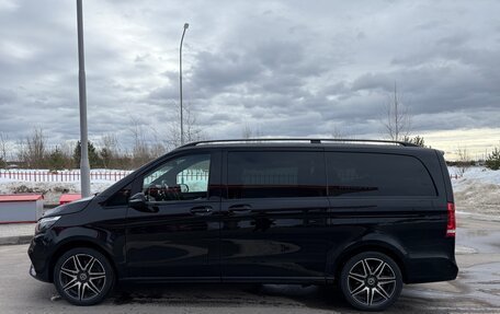 Mercedes-Benz V-Класс, 2022 год, 9 000 000 рублей, 1 фотография