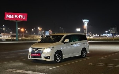 Nissan Elgrand III, 2017 год, 4 000 000 рублей, 1 фотография