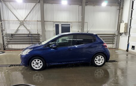 Peugeot 208 II, 2014 год, 600 000 рублей, 3 фотография