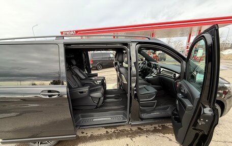 Mercedes-Benz V-Класс, 2022 год, 9 000 000 рублей, 18 фотография