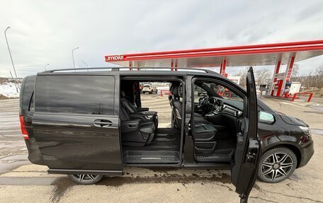 Mercedes-Benz V-Класс, 2022 год, 9 000 000 рублей, 19 фотография