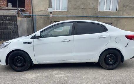 KIA Rio III рестайлинг, 2016 год, 420 000 рублей, 2 фотография