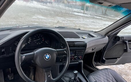 BMW 5 серия, 1989 год, 469 999 рублей, 3 фотография