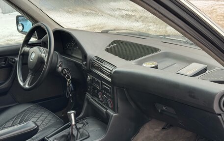 BMW 5 серия, 1989 год, 469 999 рублей, 4 фотография