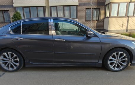Honda Accord IX рестайлинг, 2015 год, 1 800 000 рублей, 7 фотография