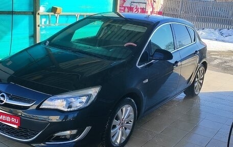 Opel Astra J, 2012 год, 860 000 рублей, 3 фотография