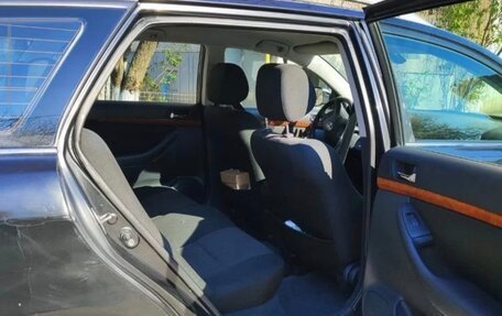 Toyota Avensis III рестайлинг, 2008 год, 765 000 рублей, 9 фотография