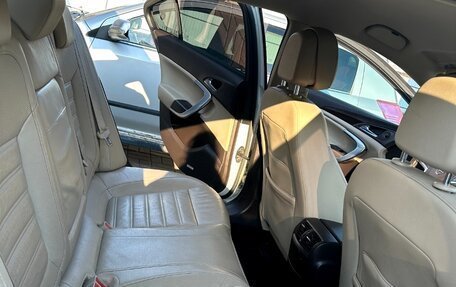 Opel Insignia II рестайлинг, 2012 год, 999 999 рублей, 13 фотография