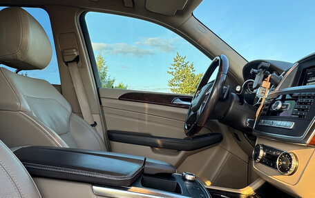 Mercedes-Benz M-Класс, 2013 год, 2 203 000 рублей, 21 фотография