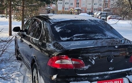 Skoda Superb III рестайлинг, 2012 год, 1 050 000 рублей, 6 фотография