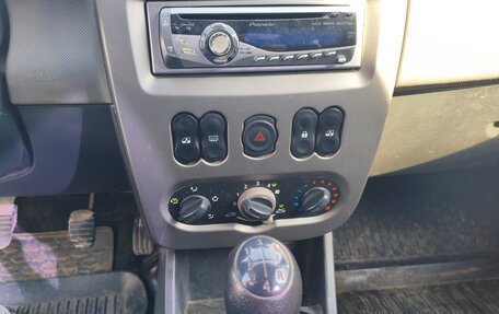 Renault Logan I, 2010 год, 595 000 рублей, 7 фотография