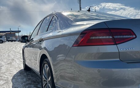 Volkswagen Passat B8 рестайлинг, 2015 год, 1 600 000 рублей, 9 фотография