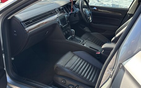 Volkswagen Passat B8 рестайлинг, 2015 год, 1 600 000 рублей, 18 фотография