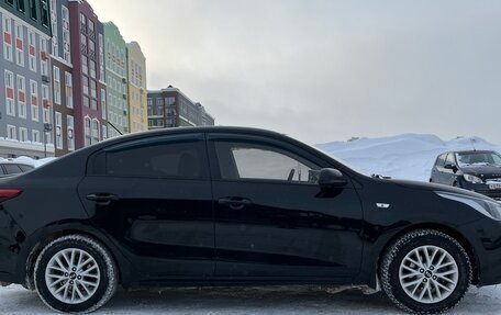 KIA Rio IV, 2018 год, 1 290 000 рублей, 2 фотография