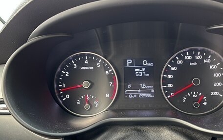 KIA Rio IV, 2018 год, 1 290 000 рублей, 15 фотография