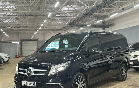 Mercedes-Benz V-Класс, 2019 год, 5 150 000 рублей, 1 фотография