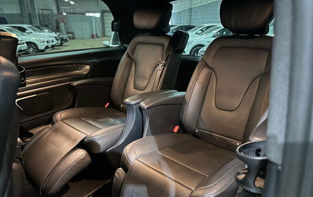 Mercedes-Benz V-Класс, 2019 год, 5 150 000 рублей, 11 фотография