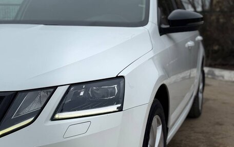 Skoda Octavia, 2017 год, 1 890 000 рублей, 6 фотография