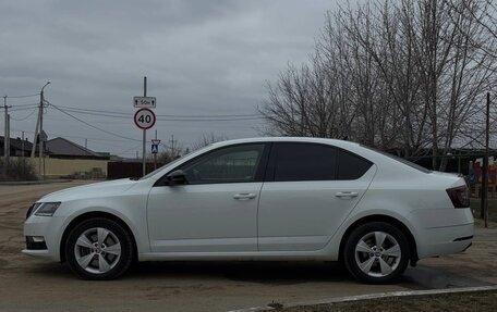 Skoda Octavia, 2017 год, 1 890 000 рублей, 7 фотография