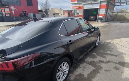 Toyota Camry, 2018 год, 2 000 000 рублей, 7 фотография