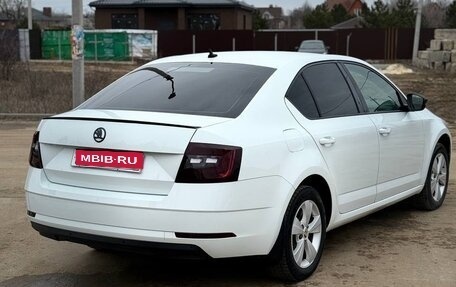 Skoda Octavia, 2017 год, 1 890 000 рублей, 4 фотография