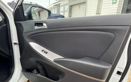 Hyundai Solaris II рестайлинг, 2014 год, 895 000 рублей, 22 фотография