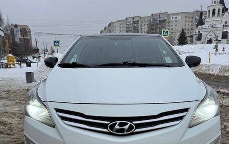 Hyundai Solaris II рестайлинг, 2014 год, 895 000 рублей, 21 фотография